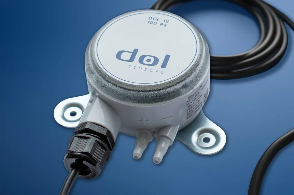 DOL 18 sub-pressure sensor with cable glands and wiring