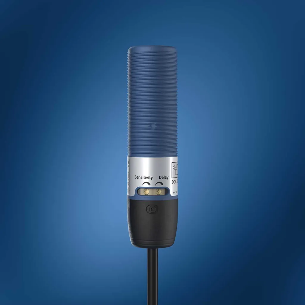 [105306] DOL 27 Capacitive Sensor (SCR, 20-280VAC/DC, Flush, Make, Off)